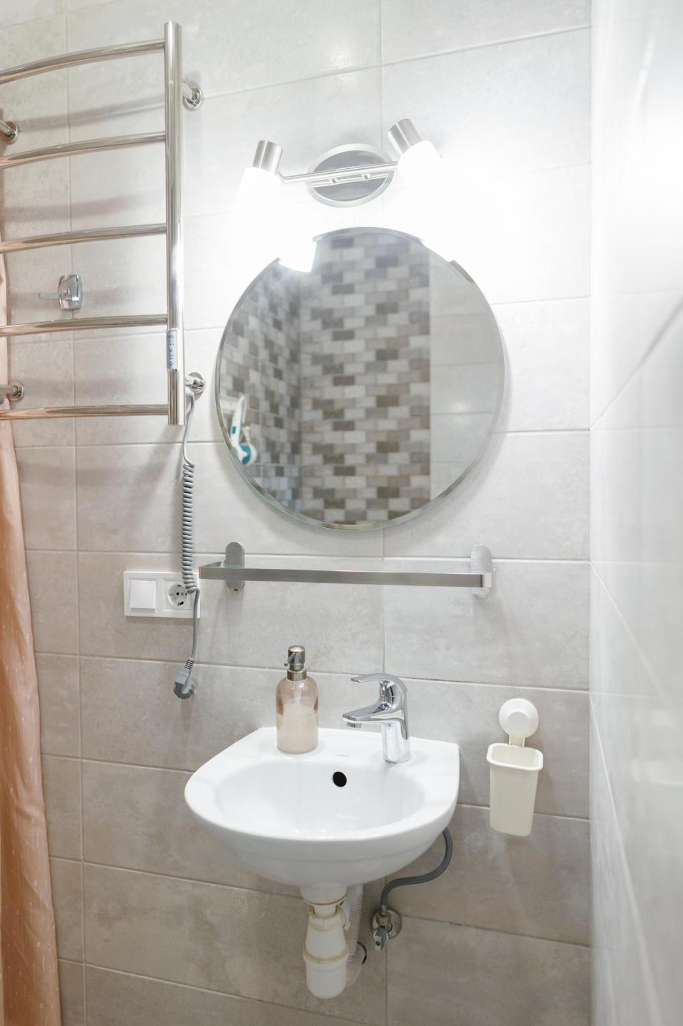 Bonapart Lviv Luaran gambar